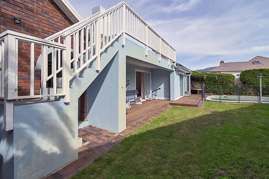 4 Bedroom Property for Sale in Plumstead Western Cape